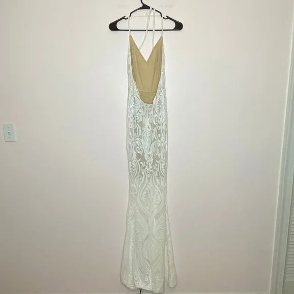 Windsor Meg Formal Sequin Halter Dress White Sz M - Picture 9 of 15